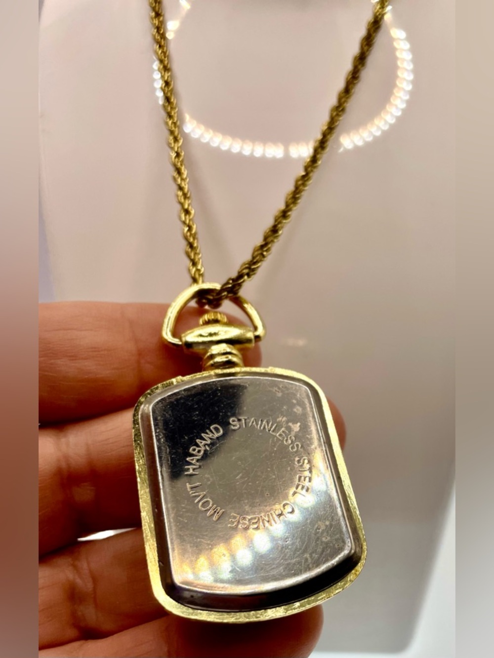Vintage Pendant Watch Necklace Quartz Roman Numerals Gold Tone Retro 90s - Picture 6 of 8